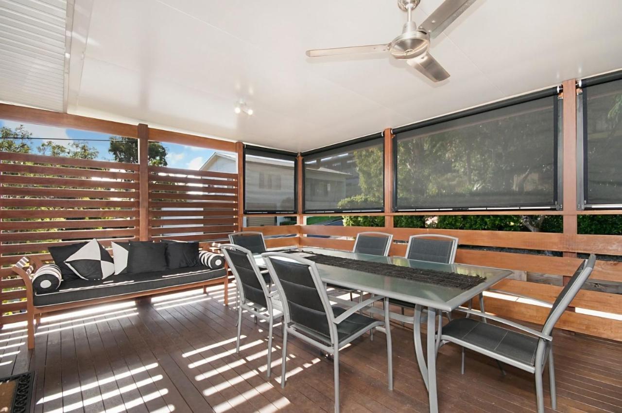 Convent Cottage - Pet Friendly Home In The Centre Of Town Yamba Extérieur photo